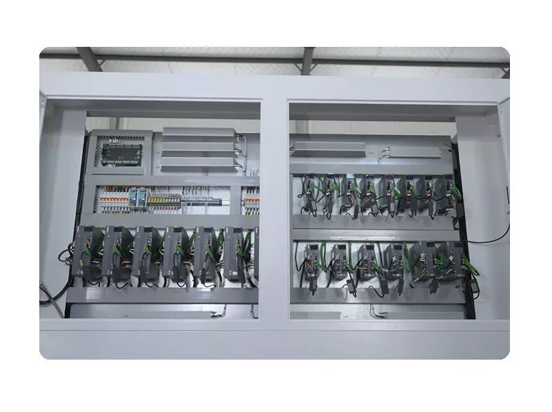 Dispositivo automatico di carico e scarico HSG laser