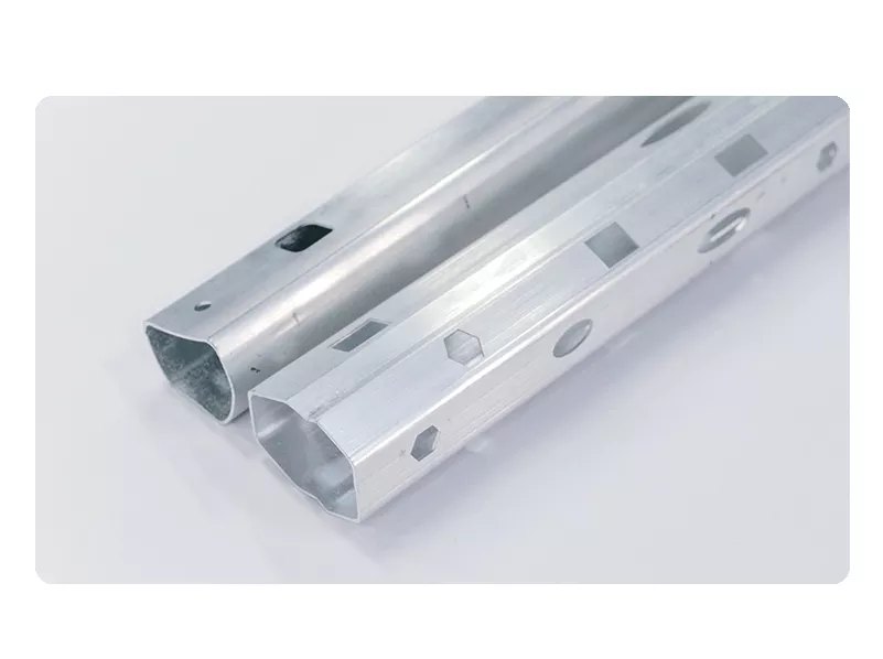 Dispositivo automatico di carico e scarico HSG laser