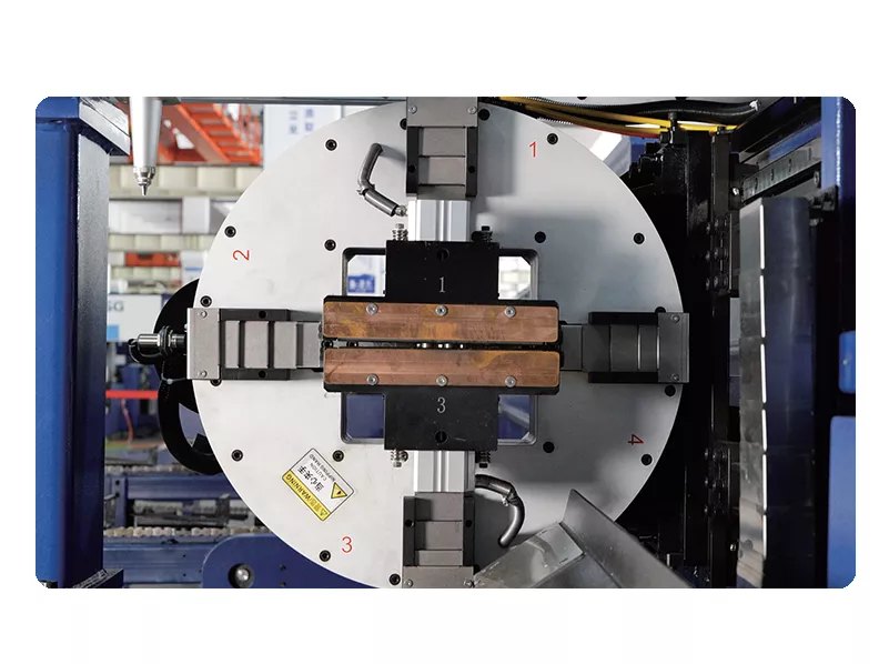 Dispositivo automatico di carico e scarico HSG laser